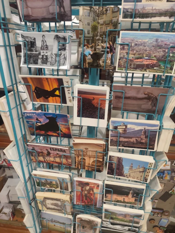 souvenir shop display shelves merchandise