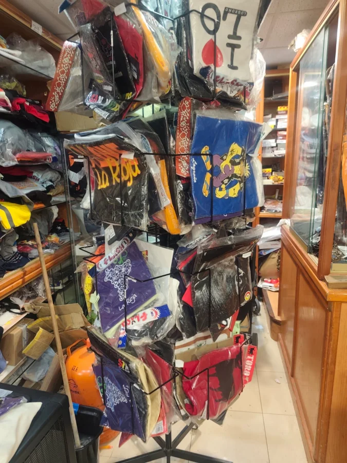 souvenir shop display shelves merchandise